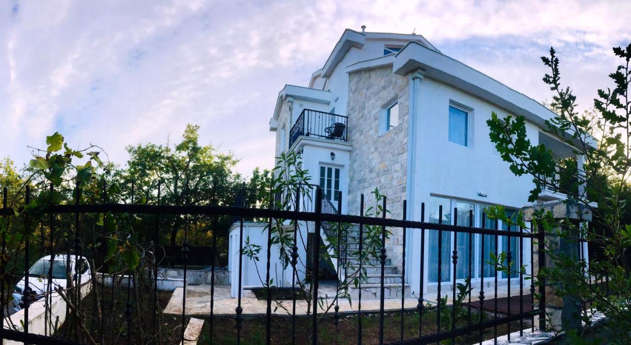 فيلا Patrick House تيفات المظهر الخارجي الصورة